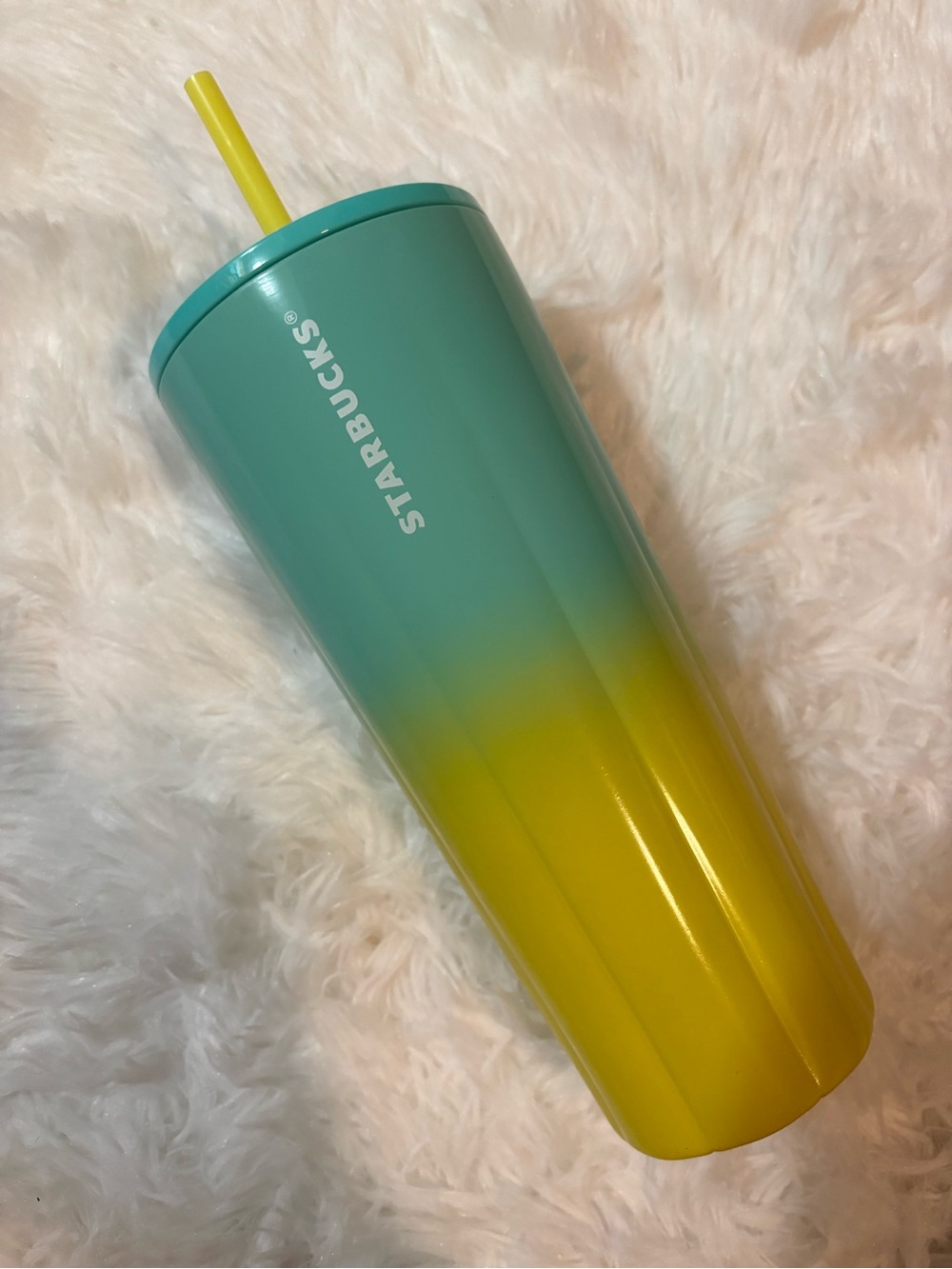 New Starbucks Scalloped SS Tumbler
